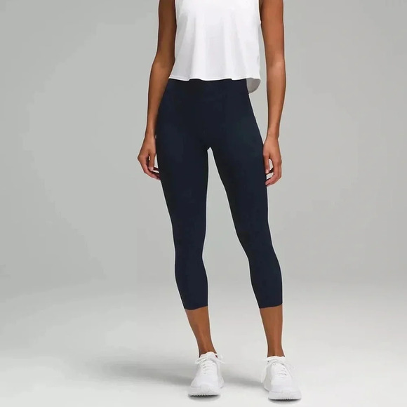LULULEMON CROPPED LEGGING - Picture 1 of 10